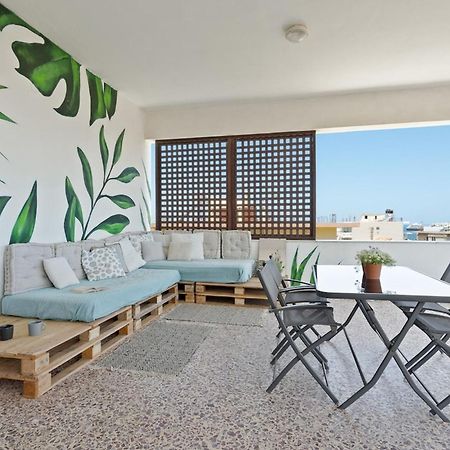 Sea City And Mountain View Apartment Ханья Экстерьер фото